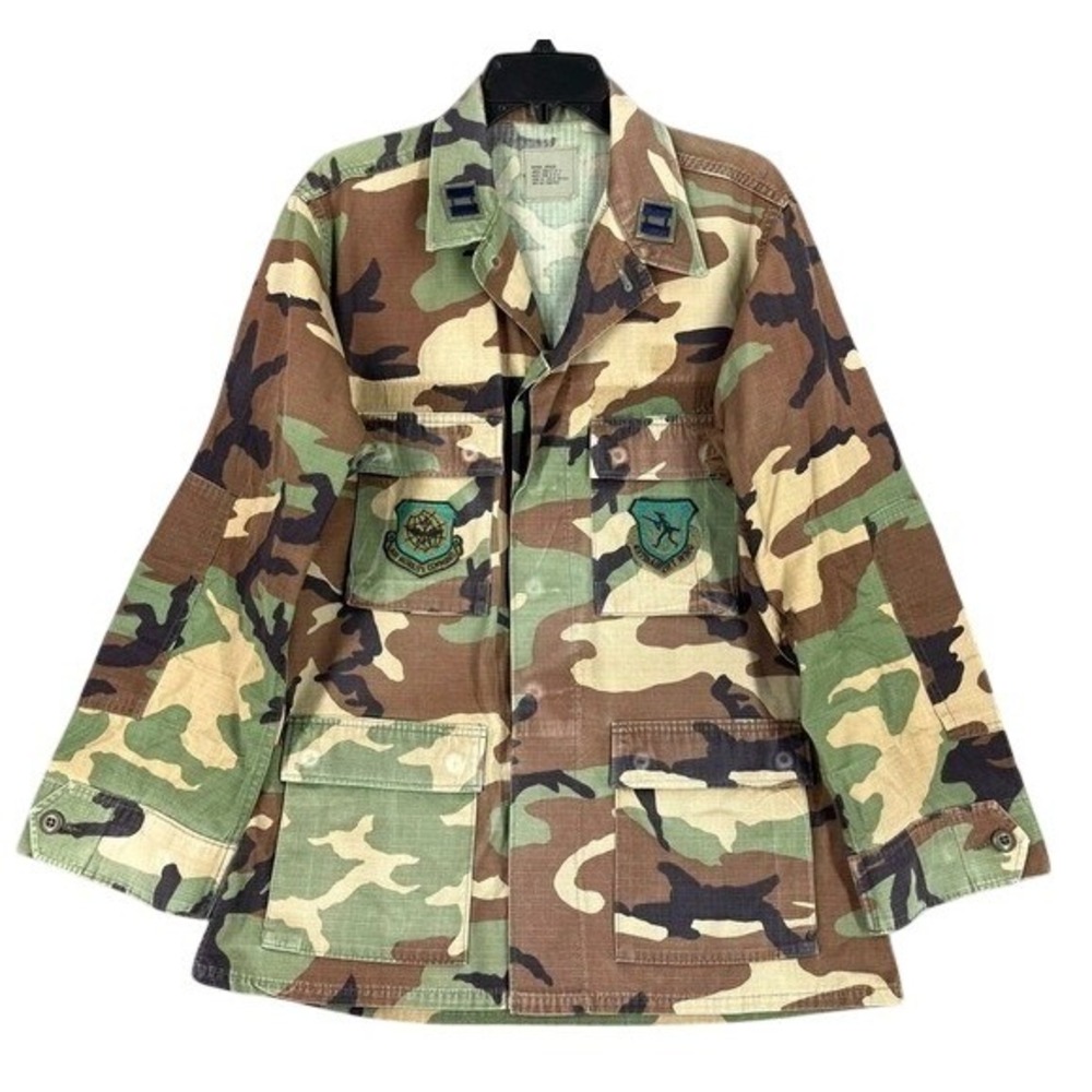 Vintage Military Field Jacket Woodland Camo Hot Weather Mens M 1990s 90s Patches
